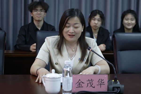 金榮華 (2) 金榮華 (2)