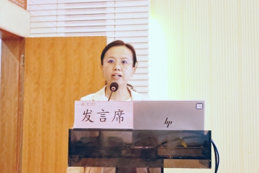 李靜1 李靜1